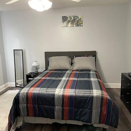 Cheerful 3-Bedrooms With Free Parking On Premises Tallahassee Bagian luar foto