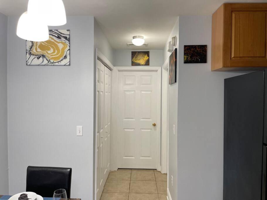 Cheerful 3-Bedrooms With Free Parking On Premises Tallahassee Bagian luar foto
